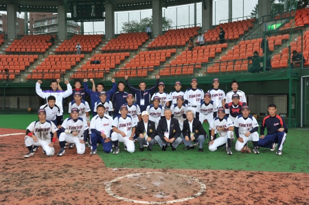 公益財団法人東京都軟式野球連盟写真1